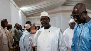 Sénégal: le président Macky Sall annonce le report sine die de la présidentielle