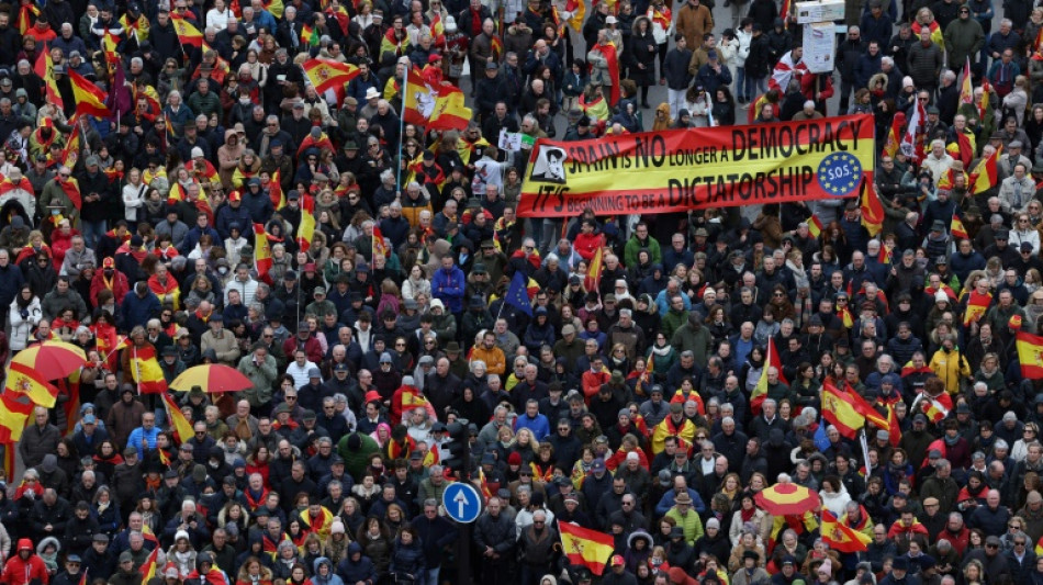 Manifestation à Madrid contre la loi d'amnistie pour les séparatistes catalans