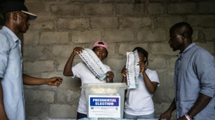 Sierra Leone: le dépouillement de la présidentielle se poursuit