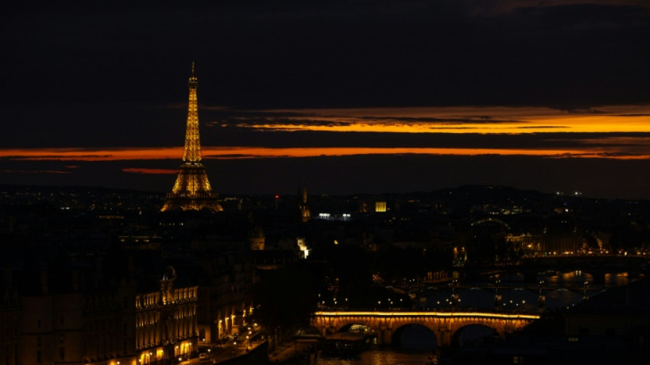 Want to film in Paris? No sexism allowed