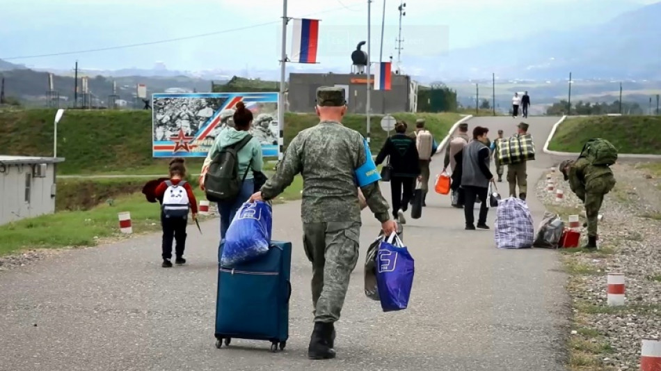 Nagorny Karabakh : les séparatistes négocient un retrait, rendent des armes