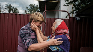 Dans l'est de l'Ukraine, des larmes de soulagement dans un village repris aux Russes