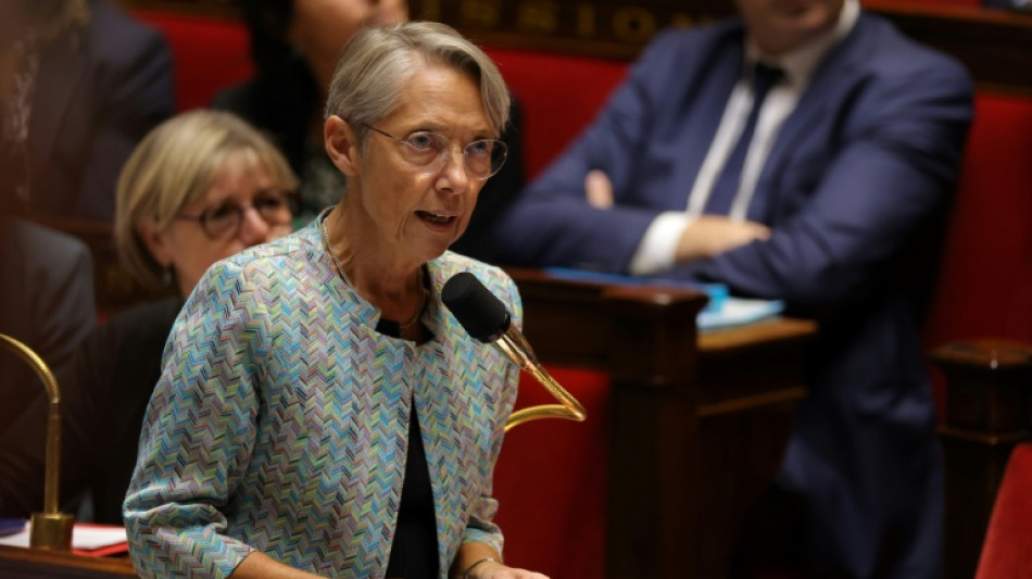 Budget: Borne accuse les oppositions de "blocage", le 49.3 imminent