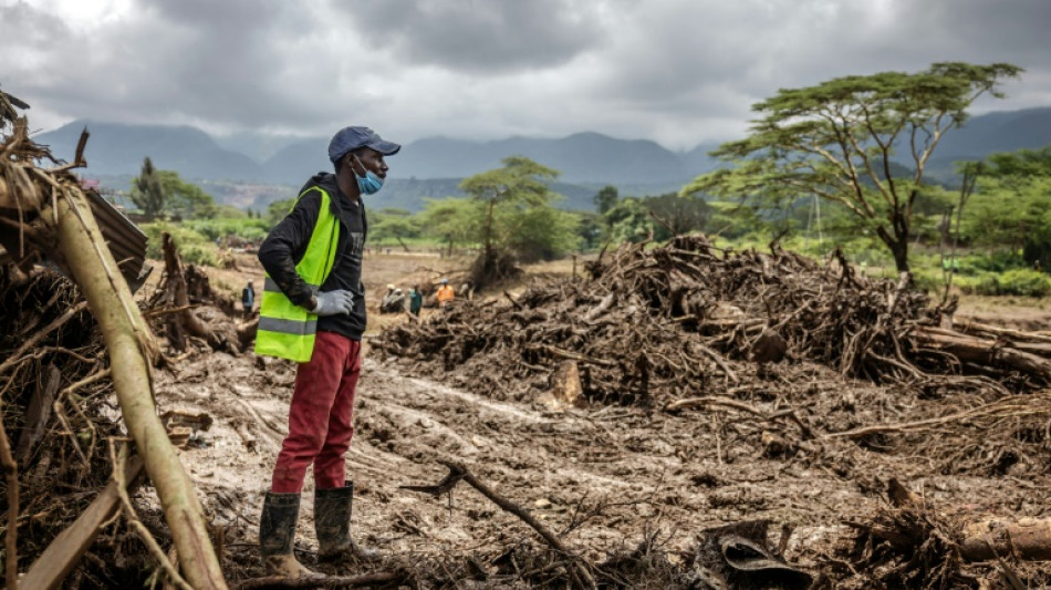 Floods strand dozens of tourists in Kenya's Maasai Mara