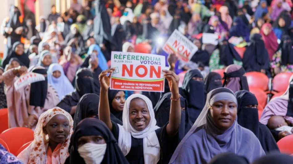 Les Maliens votent sur une nouvelle Constitution, référendum empêché dans le nord