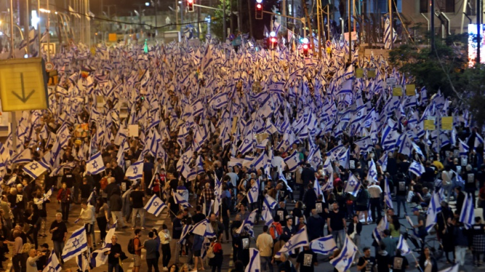 Pour la 14e semaine, des Israéliens manifestent contre la réforme judiciaire