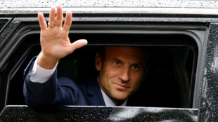 Macron hosts Le Pen, French party leaders to break impasse