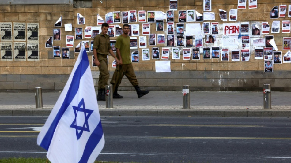 A Tel-Aviv, un sit-in pour exiger la libération des otages et la démission de "Bibi"