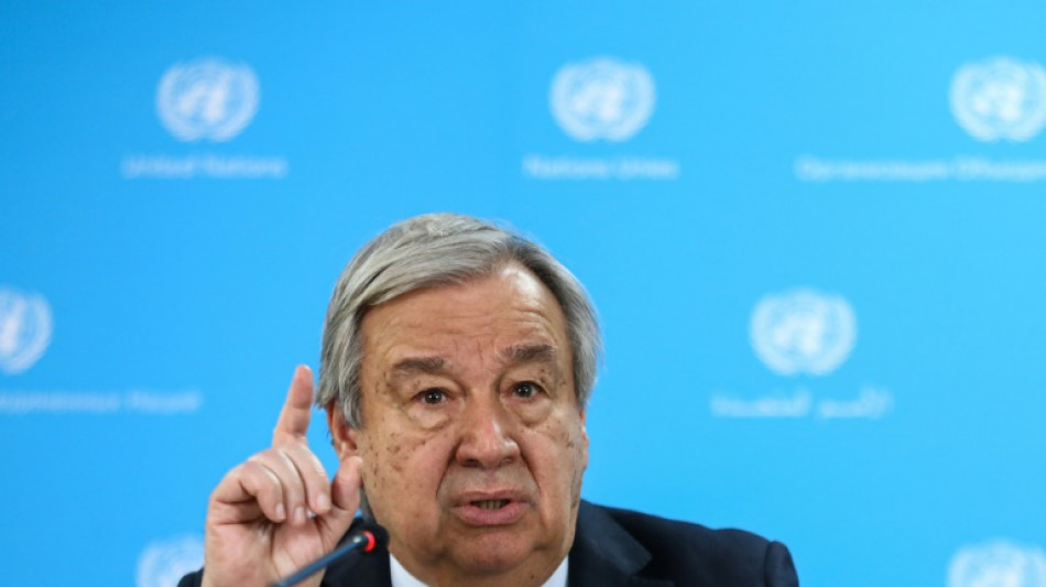 Le chef de l'ONU en Haïti pour assurer la population de sa "solidarité"