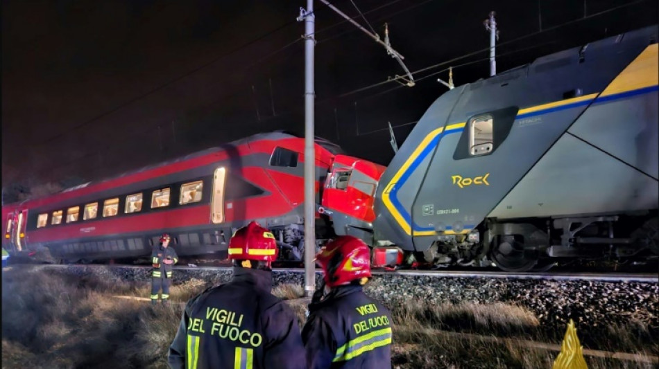 El choque entre dos trenes en Italia deja 17 heridos leves