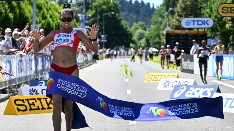 Garcia Leon dominates 20km race walk for Peru's first ever world gold