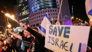 Israelis rally against Netanyahu 'government of shame'