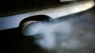 Brussels under pressure to tighten car pollution rules