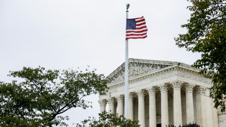 US high court to review refusal to provide service to same-sex couple