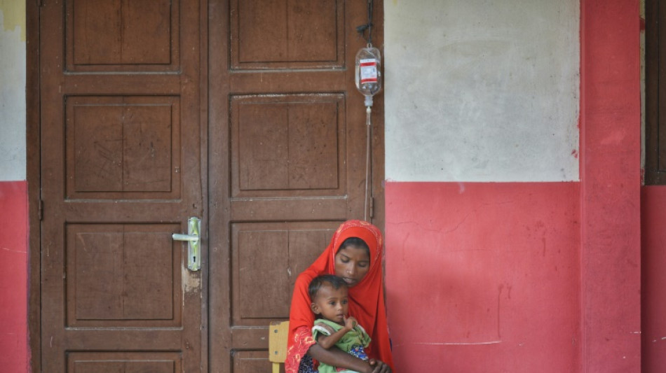 Des Rohingyas survivants d'une terrible traversée vers l'Indonésie