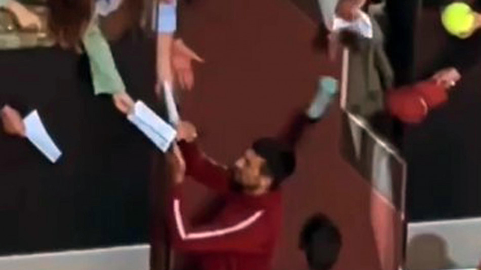 Djokovic ok dopo l'incidente, si allena alle 13 al Foro Italico