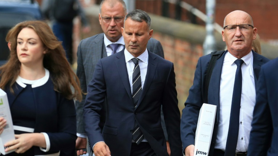 Ryan Giggs es descrito como pareja violenta durante su juicio