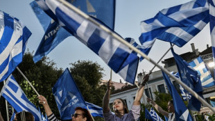 Mitsotakis favourite as Greece heads to uncertain polls