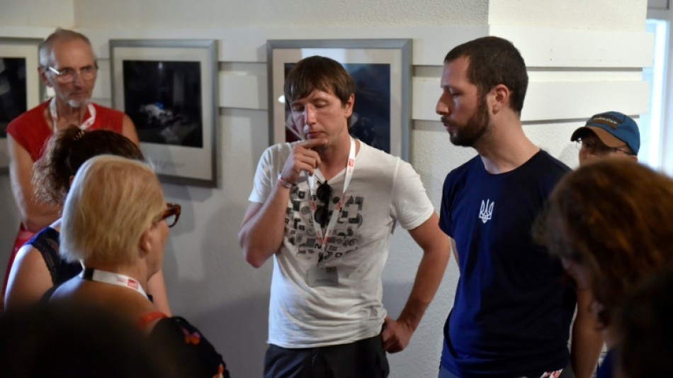 Evgeniy, Mstyslav et Sergei, reporters de guerre dans leur propre pays, l'Ukraine