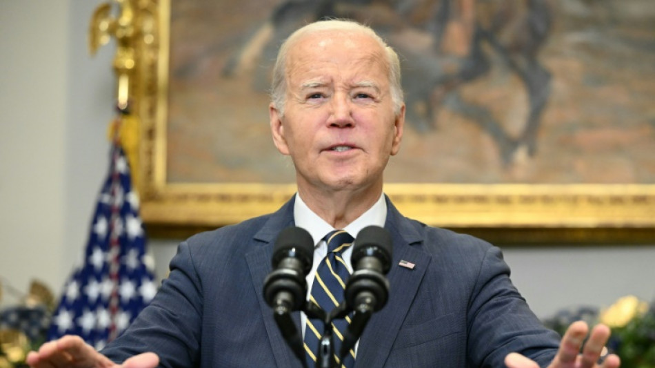 L'aide à l'Ukraine ne "peut plus attendre", exhorte Biden